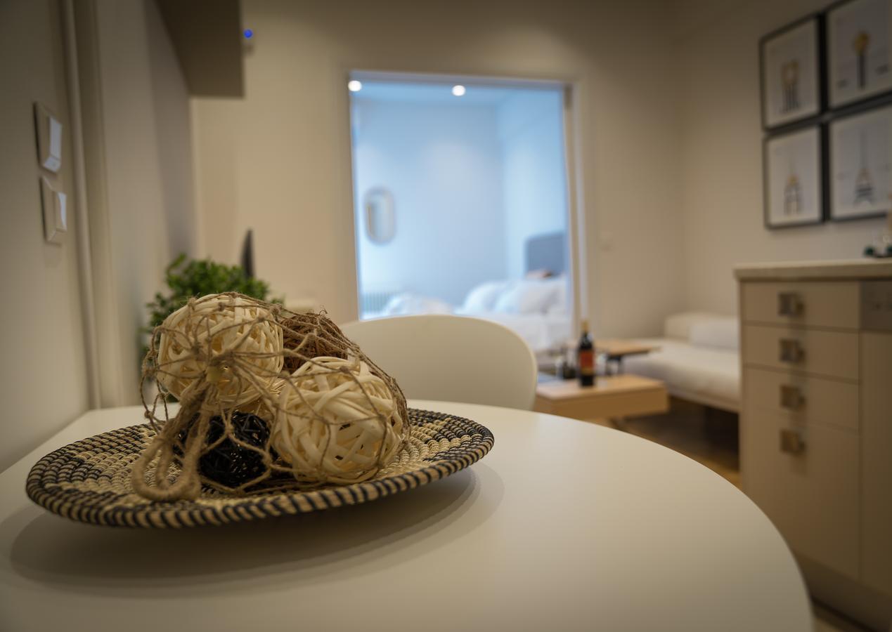 Hiend 4Th Floor 1Bdr Apartment Атина Екстериор снимка