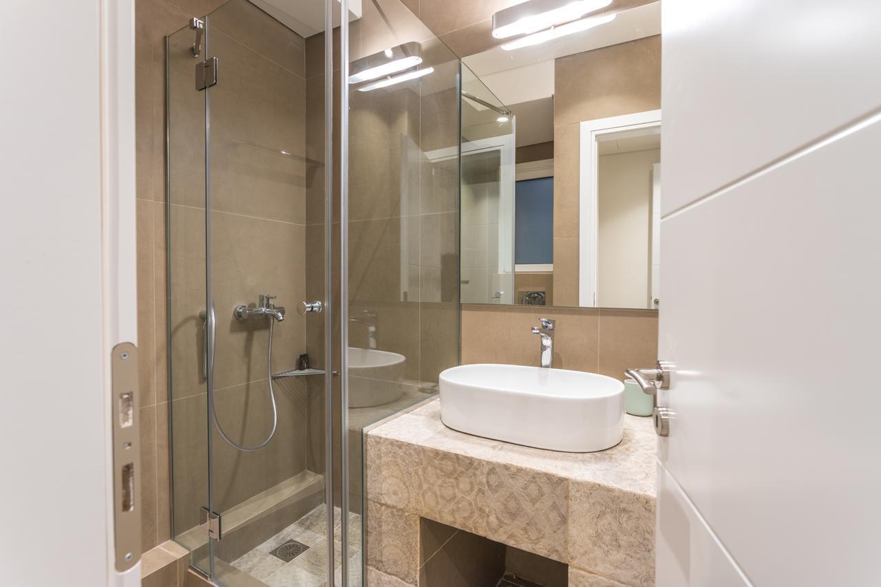 Hiend 4Th Floor 1Bdr Apartment Атина Екстериор снимка