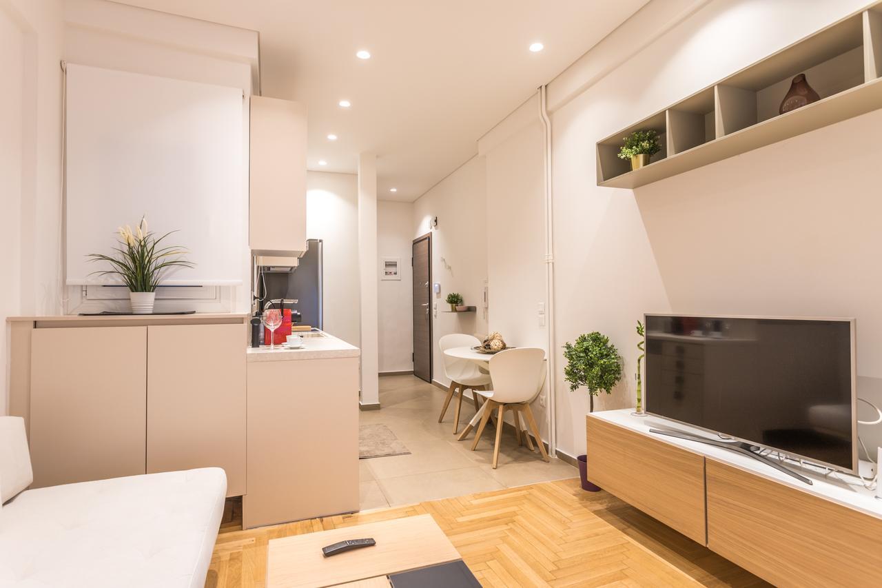 Hiend 4Th Floor 1Bdr Apartment Атина Екстериор снимка