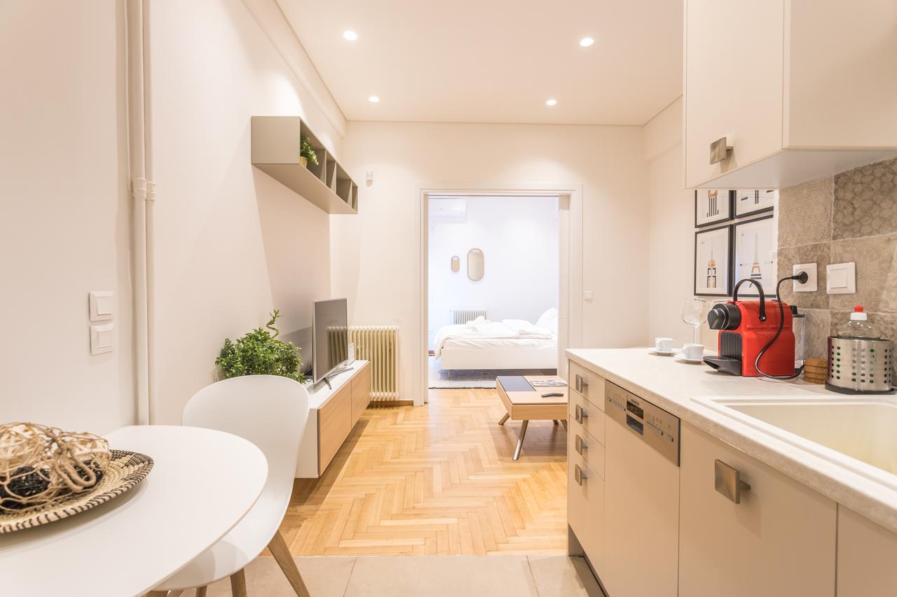Hiend 4Th Floor 1Bdr Apartment Атина Екстериор снимка
