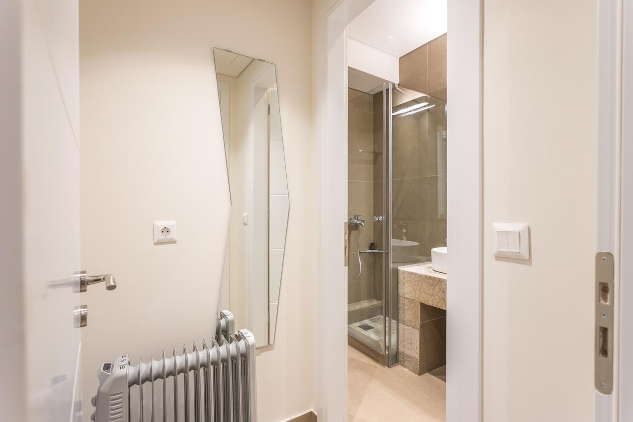 Hiend 4Th Floor 1Bdr Apartment Атина Екстериор снимка